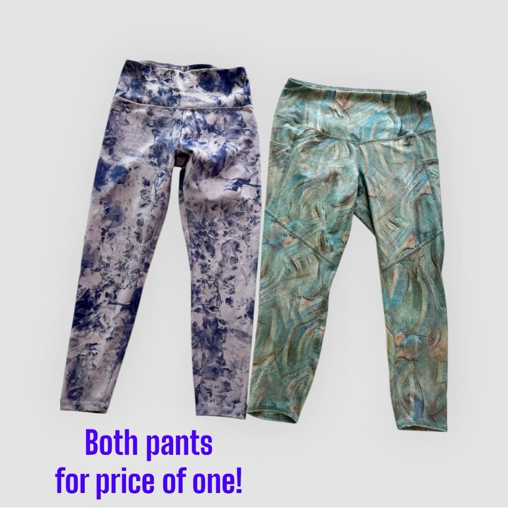 2pair of Evolution & Creation High-Waisted Leggings (Size L)
